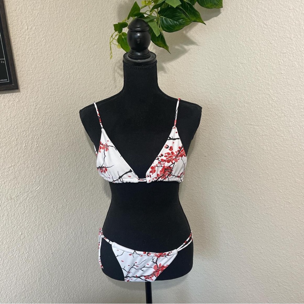 Hippies & Housewives Bikini